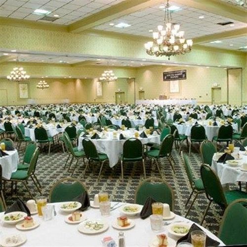 Regency Hotel & Conference Center Jackson Restaurant photo